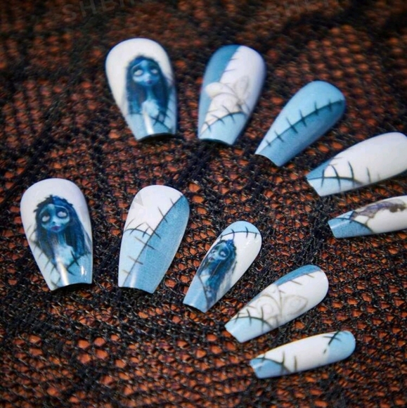 NIB! Corpse Bride reusable press on nails - Picture 2 of 4